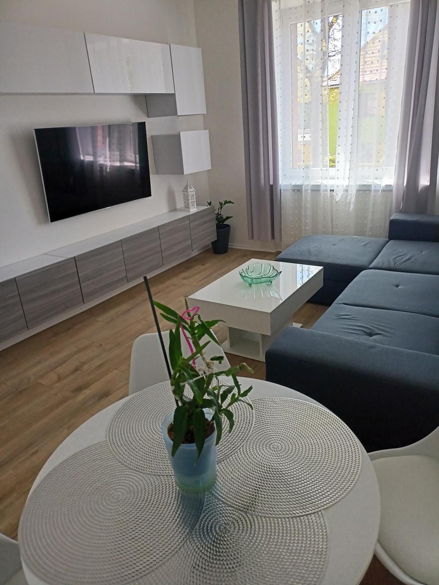 Apartament Slowackiego 41 Jelenia Góra Екстериор снимка