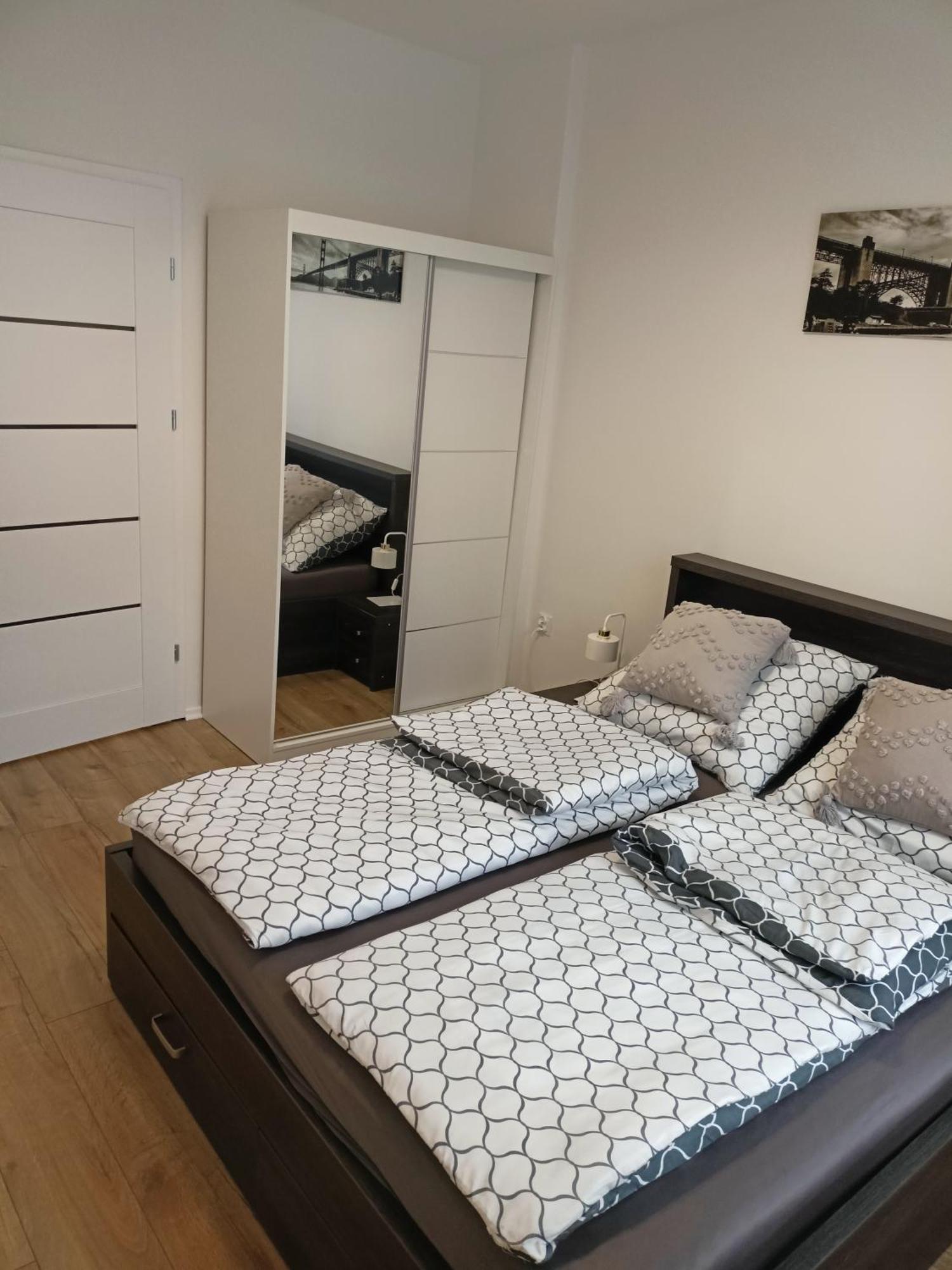 Apartament Slowackiego 41 Jelenia Góra Екстериор снимка
